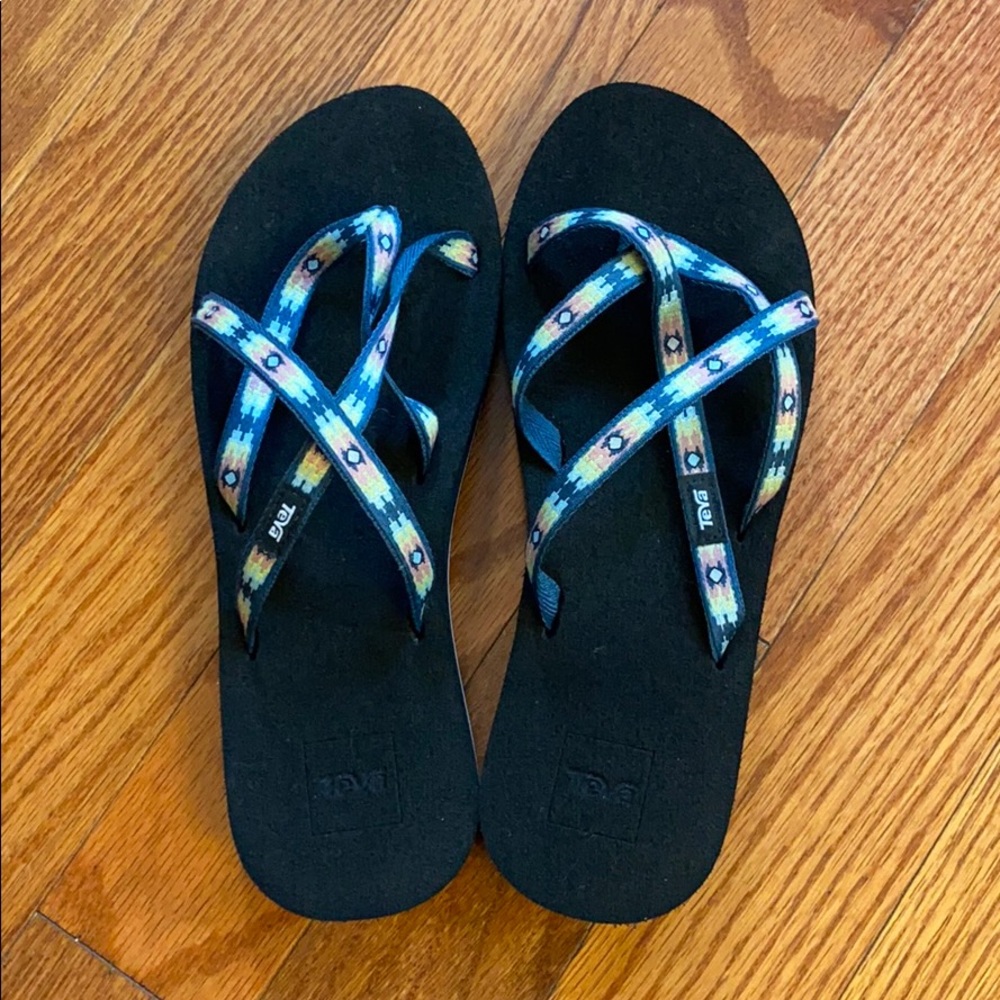 Teva womens sandals size 9